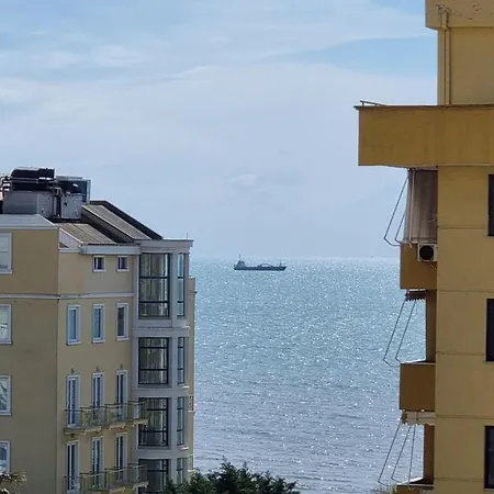 Apartment Ledi